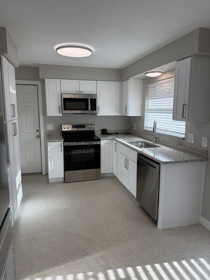 5954 Hillside St #NA - Photo 7 of 22