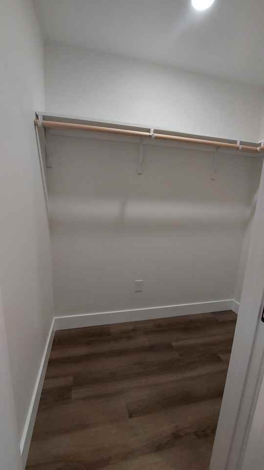 414 Eagle St #414 - Photo 6 of 11