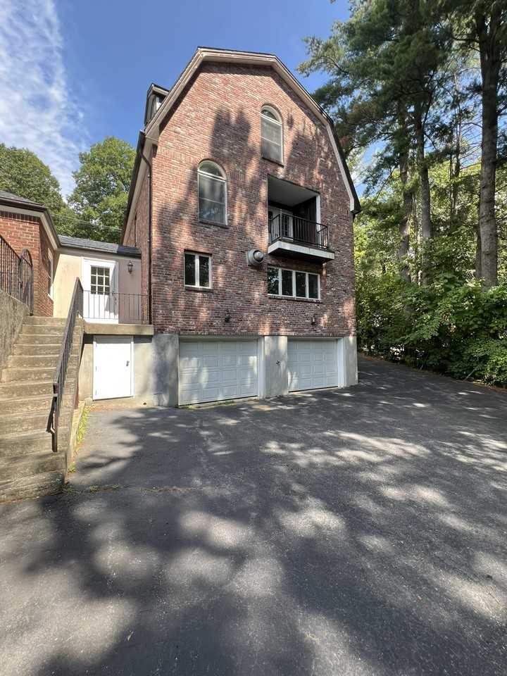 100A Allandale St #100A - Photo 3 of 26