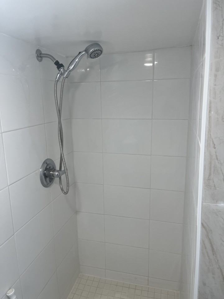158 S 11th Ave #BS - Photo 2 of 16