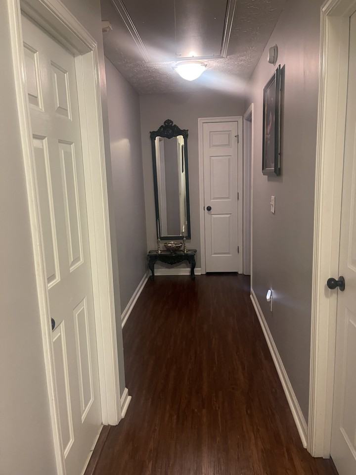 4030 Villager Way #NA - Photo 5 of 8