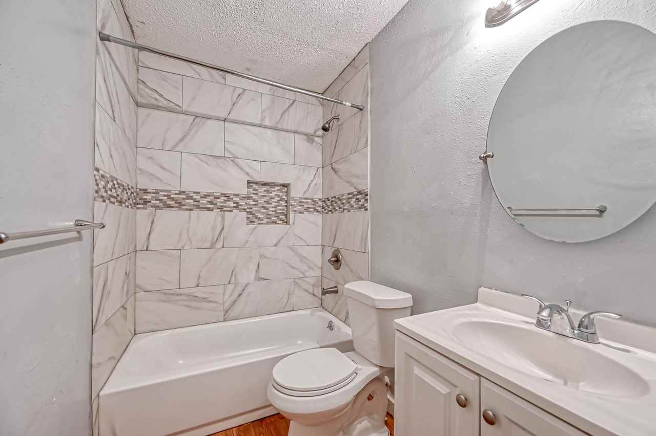 14427 Campden Hill Rd - Photo 7 of 12