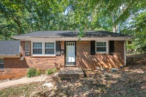 featured image of 1018 Moseley Dr