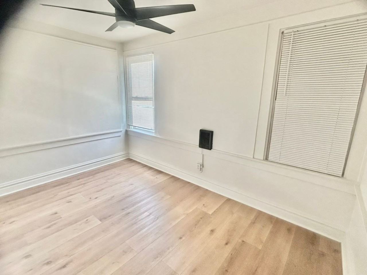 4035 S Grand Blvd - Photo 2 of 7