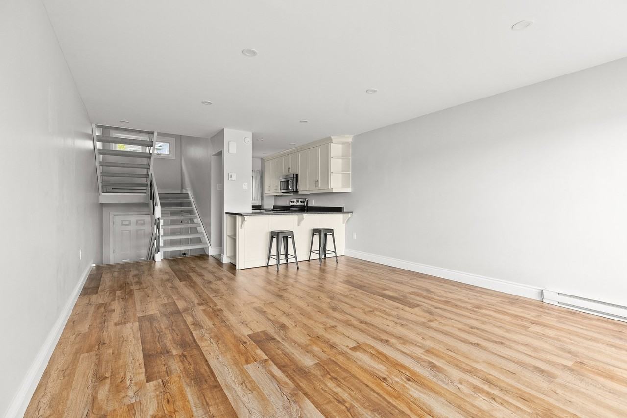 473 Shore Dr - Photo 6 of 20