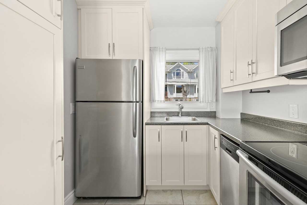 473 Shore Dr - Photo 7 of 20