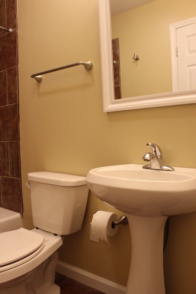 107 Burley Ave #1 - Photo 3 of 8