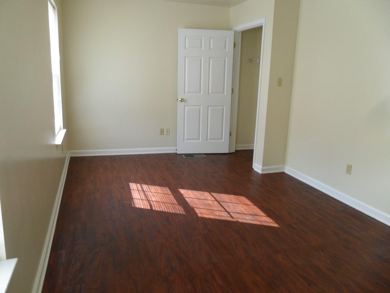 107 Burley Ave #1 - Photo 6 of 8