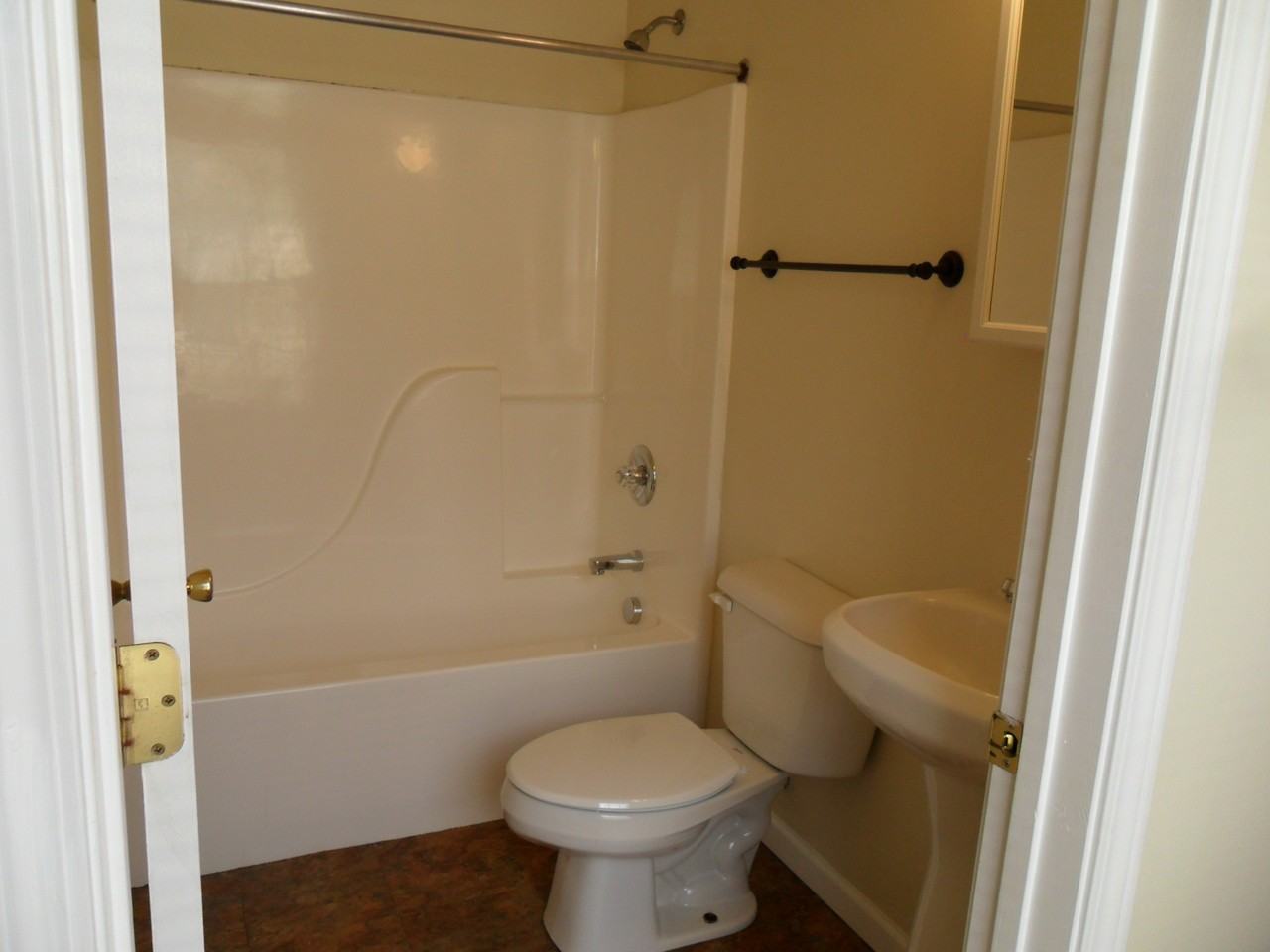107 Burley Ave #1 - Photo 7 of 8