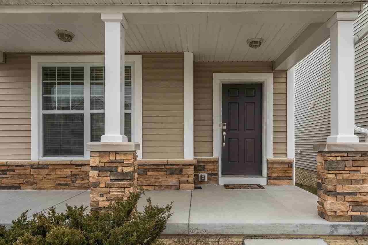 6146 Dajana Dr - Photo 2 of 25