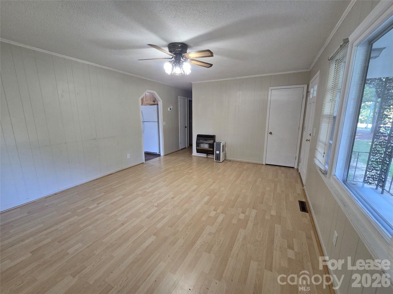 841 Mt Carmel Church Rd - Photo 7 of 18