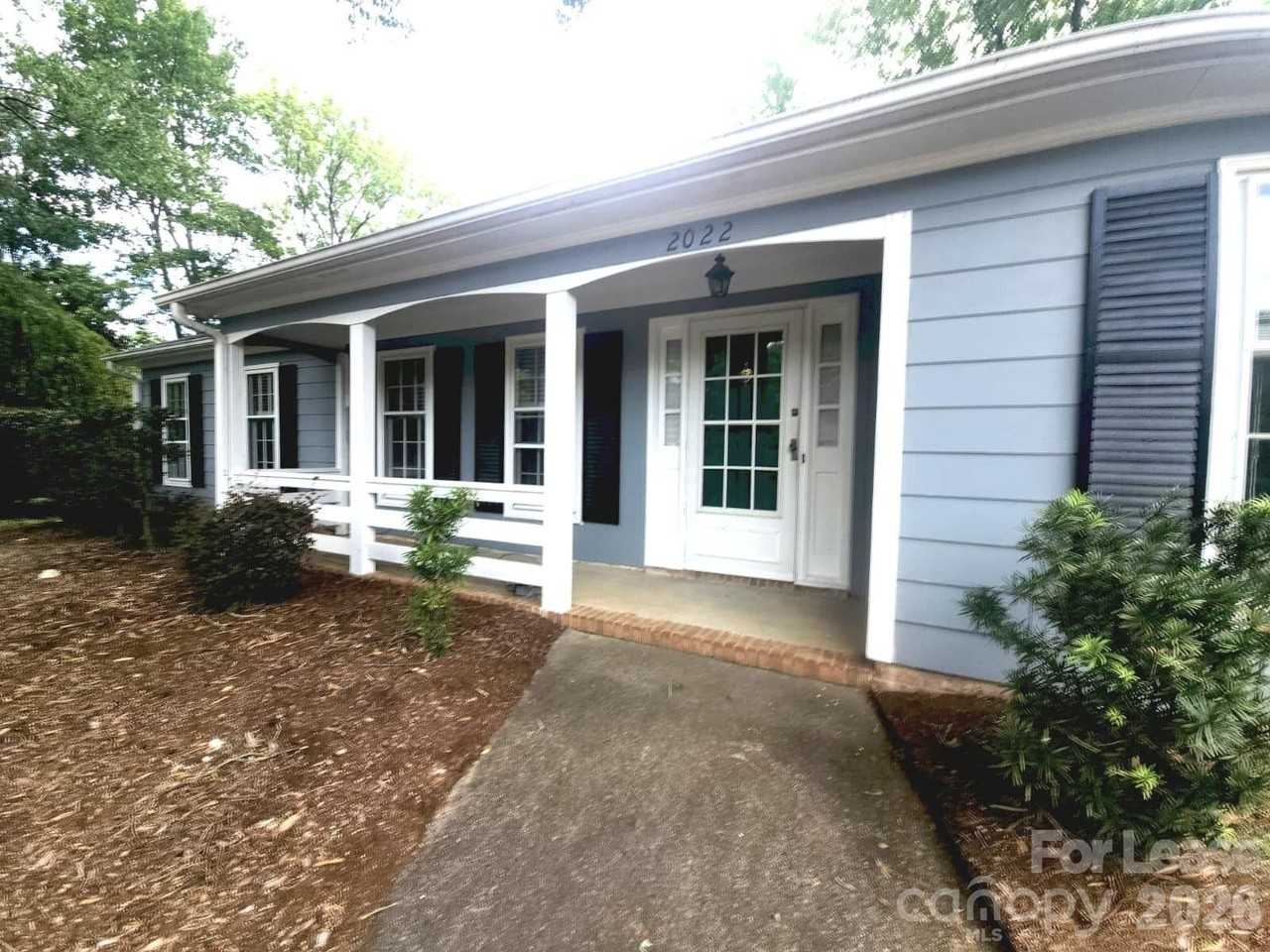 2022 Glouchester Cir - Photo 2 of 13
