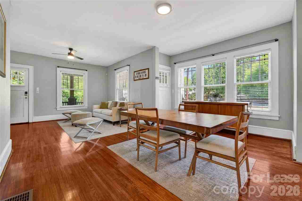405 Walnut Ave - Photo 4 of 18