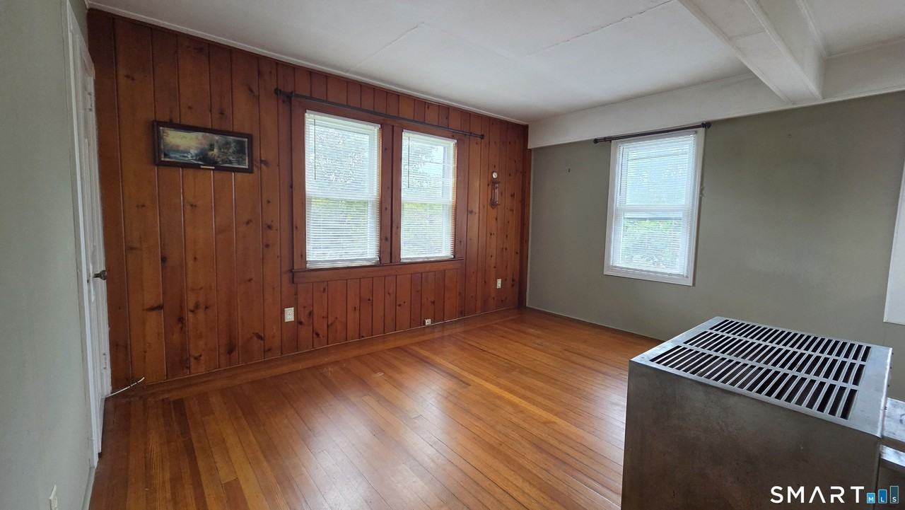 34 Grassy Plain St #3 - Photo 6 of 13