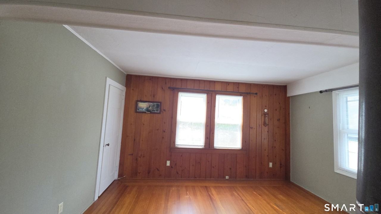 34 Grassy Plain St #3 - Photo 7 of 13