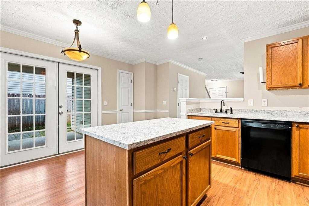 225 Osmanthus Way - Photo 4 of 39