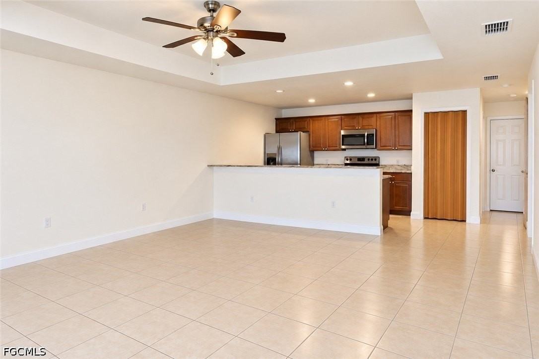 1310 Sw 7th Ct - Photo 4 of 17