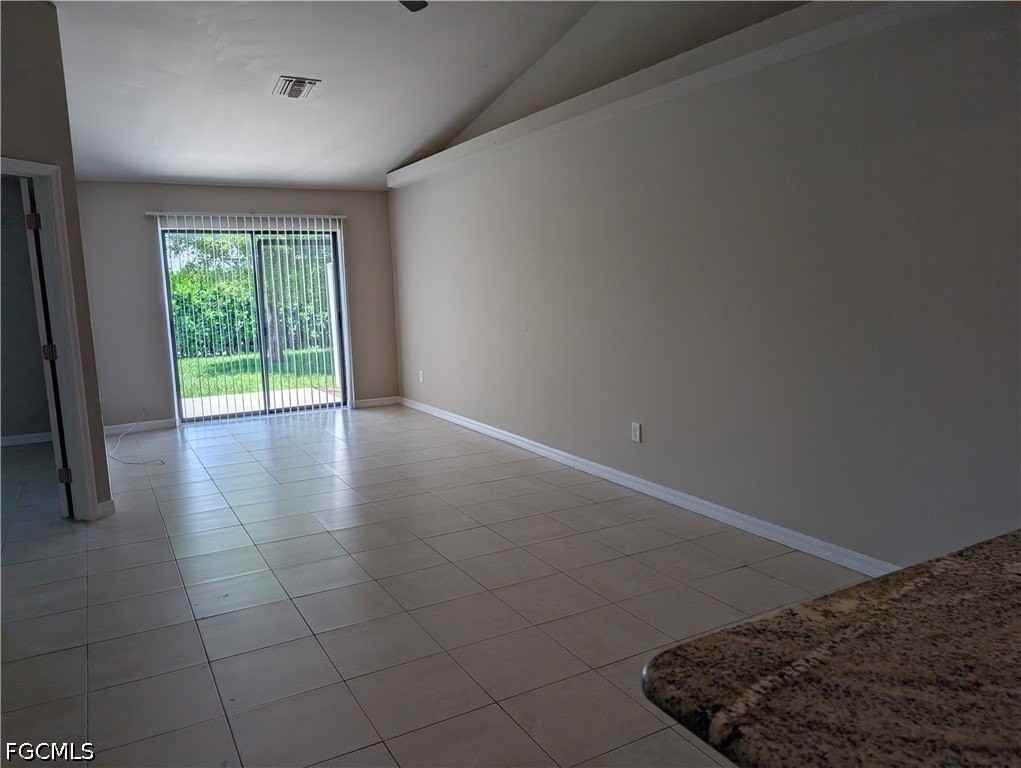 4720 Se 4th Pl - Photo 2 of 10