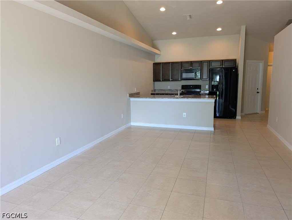 4720 Se 4th Pl - Photo 4 of 10