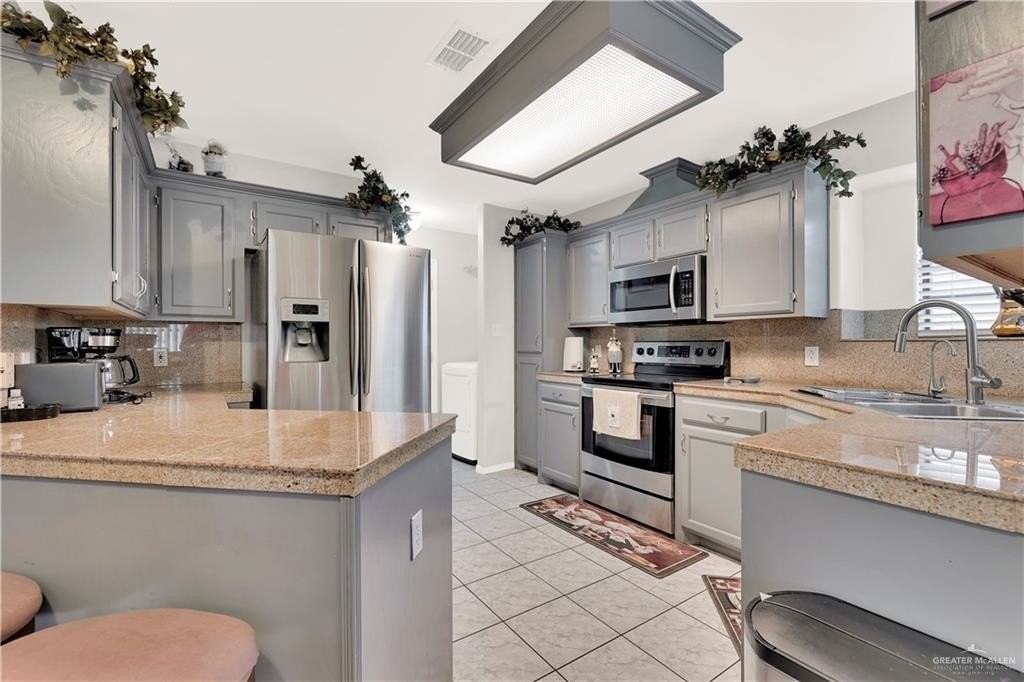 4608 W Ivy Ave - Photo 7 of 20