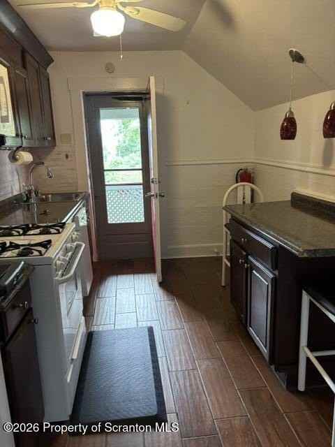 307 309 Harrison Avenue #3rdFL - Photo 5 of 18