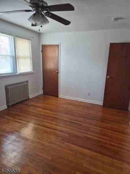 801 73rd St #1R - Photo 5 of 6