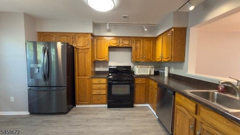 53 Woodledge Ct - Photo 3 of 27