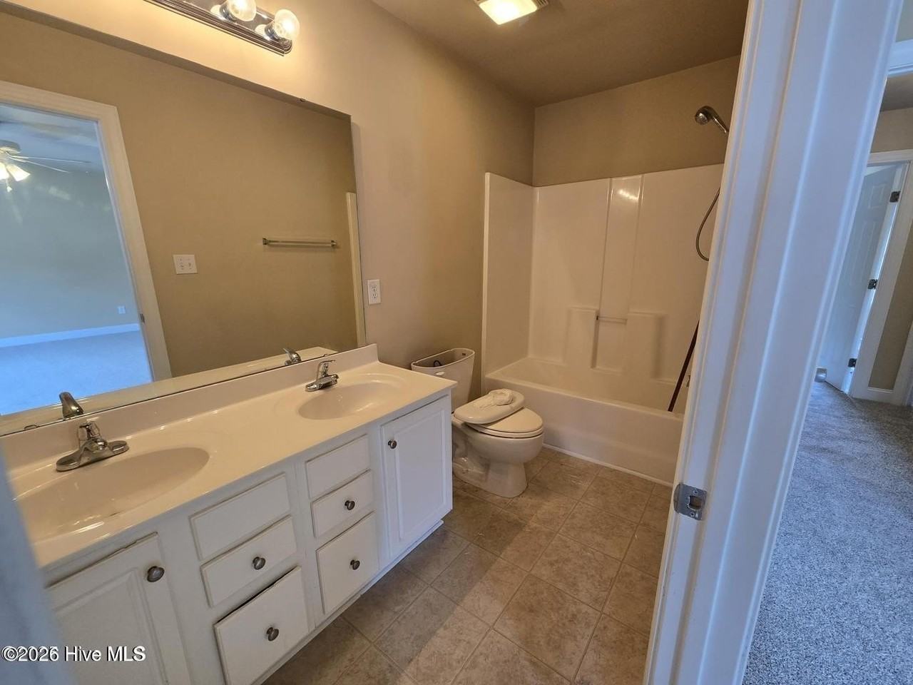 4033 Lucerne Ct #A - Photo 2 of 14