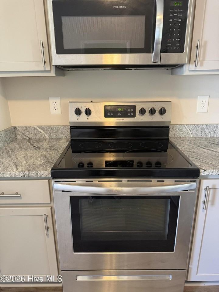 4033 Lucerne Ct #A - Photo 6 of 14