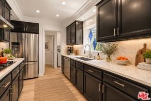 1501 Kelton Ave - Photo 1 of 1