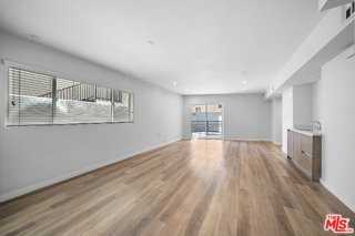 8532 Cashio St #101 - Photo 5 of 8