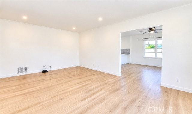 230 Mira Mar Ave #A - Photo 6 of 8