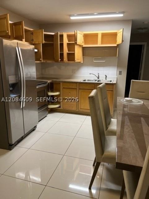 103 Se 5th St #B - Photo 3 of 7