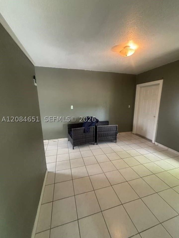 1167 Nw 112th St #A - Photo 5 of 13