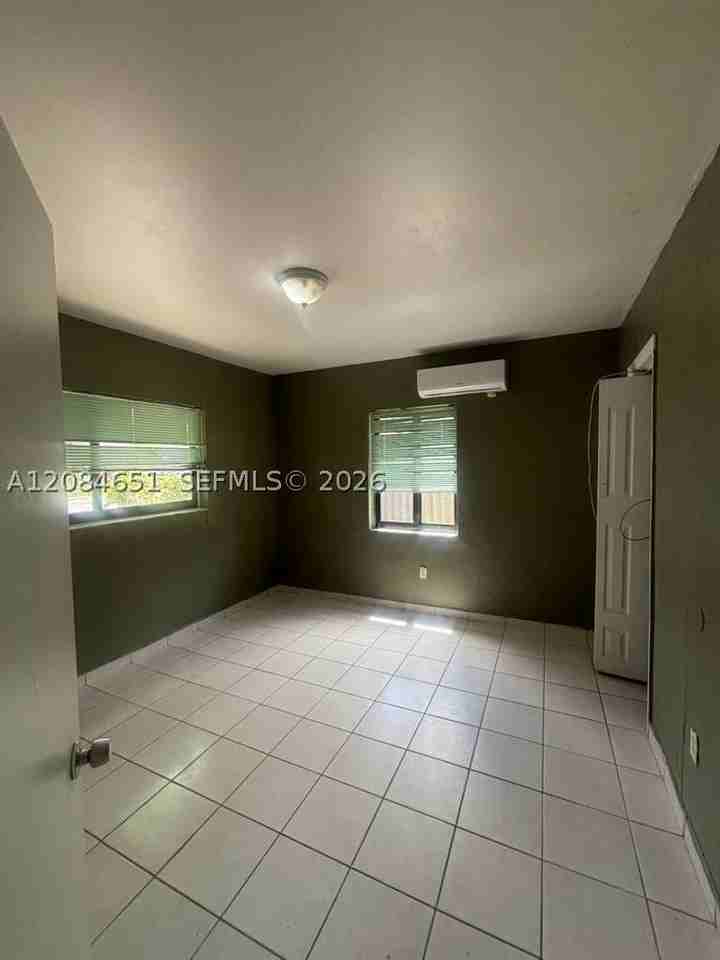 1167 Nw 112th St #A - Photo 6 of 13