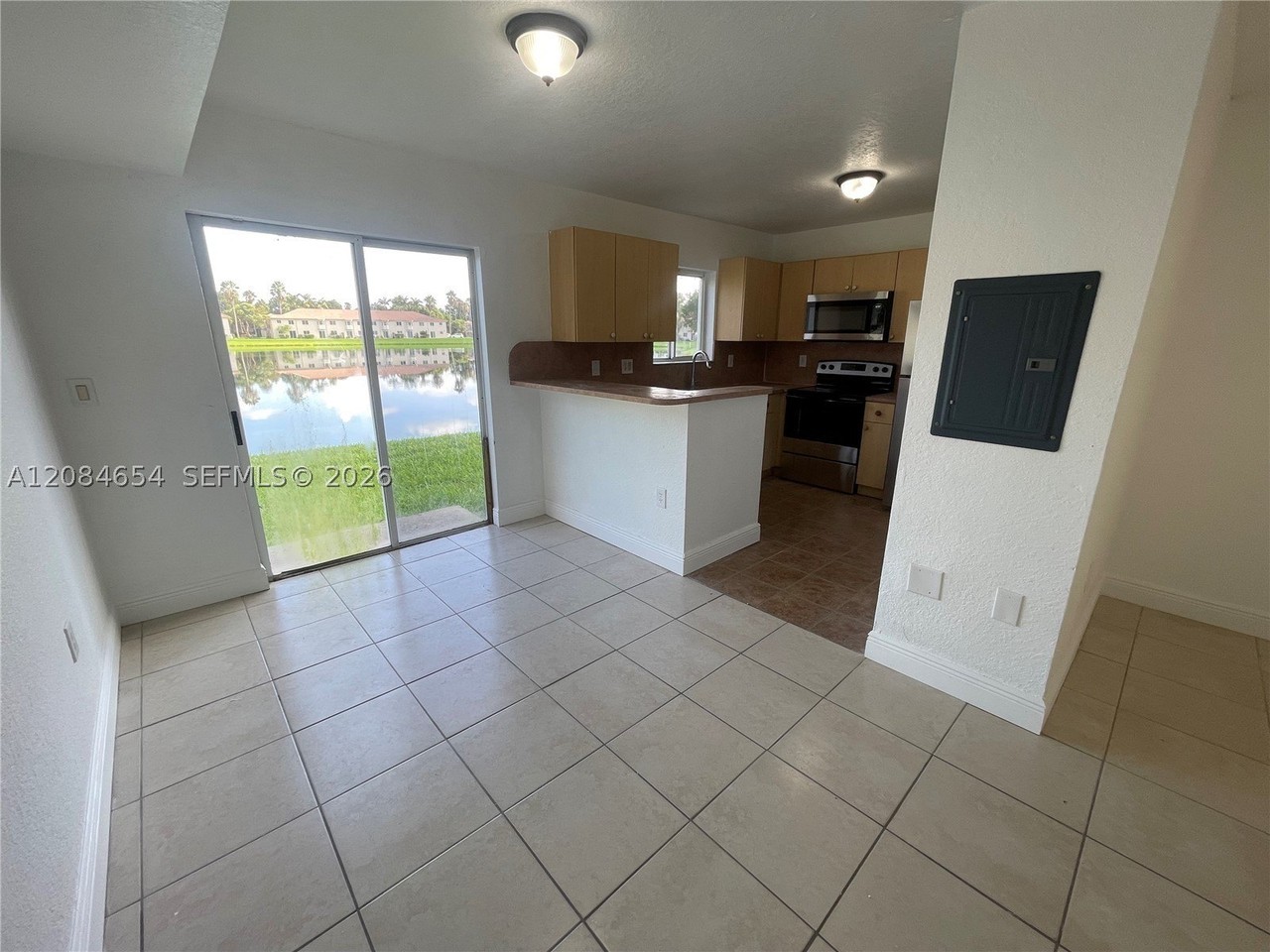 1251 Se 31st Ct #106-54 - Photo 7 of 43