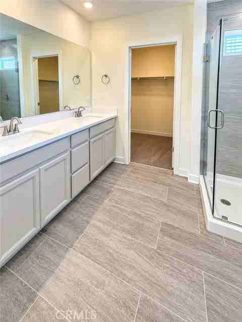 129 Citysquare - Photo 3 of 8