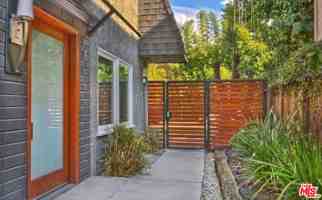 featured image of 4443 Saugus Ave #1