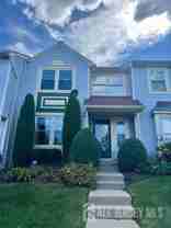 7 Heritage Sq - Photo 1 of 1