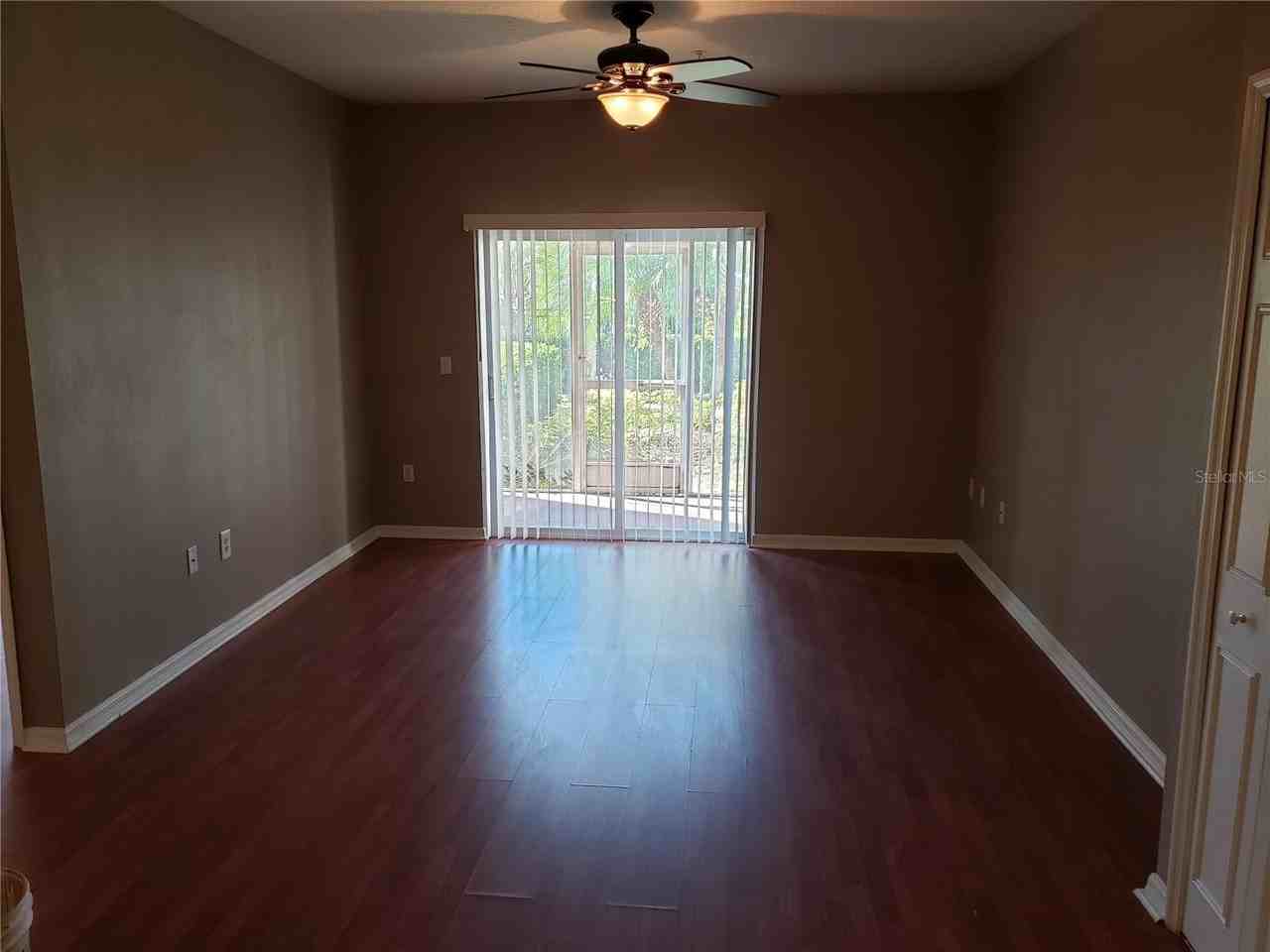 5500 Metrowest Blvd #14-111 - Photo 5 of 23