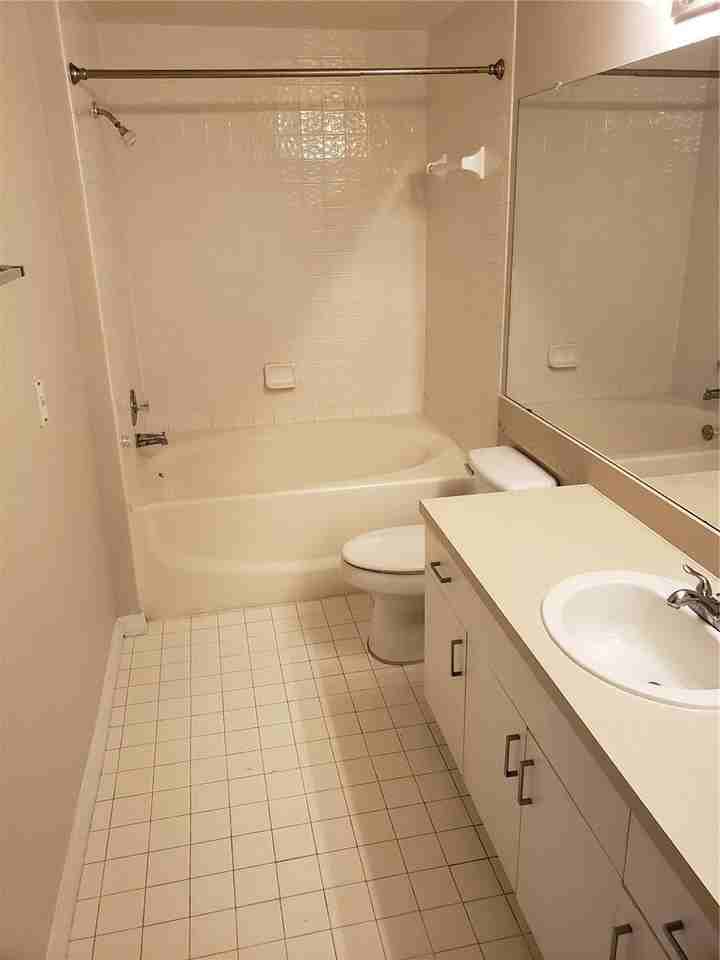5500 Metrowest Blvd #14-111 - Photo 7 of 23