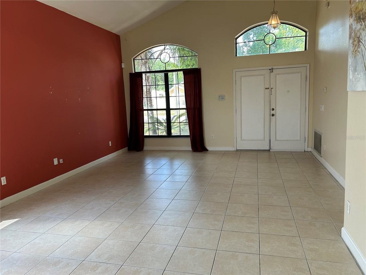 6720 Imperial Oak Ln - Photo 3 of 21