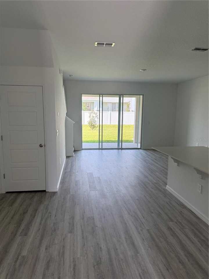 2729 Gladiola Rd - Photo 6 of 14