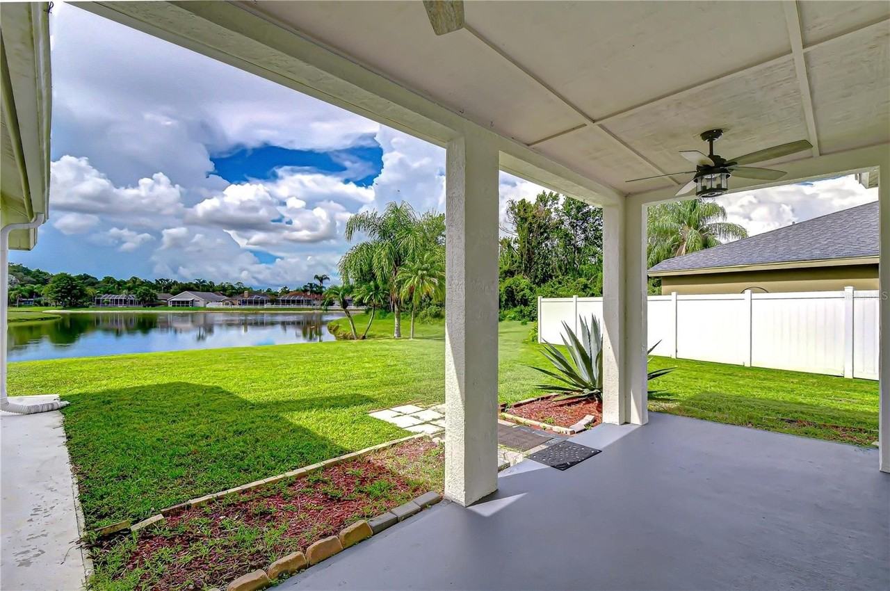 29619 Allegro Dr - Photo 3 of 49