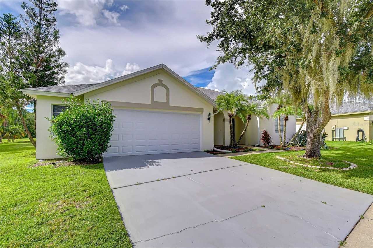 29619 Allegro Dr - Photo 4 of 49