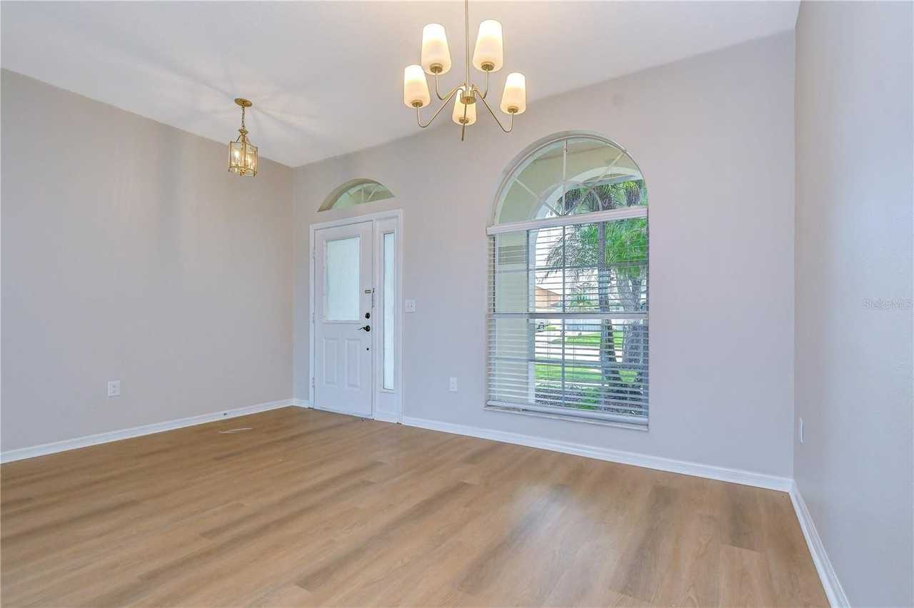 29619 Allegro Dr - Photo 6 of 49