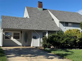 featured image of 5 Meander Ln