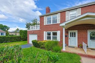 121 Manhasset Ave - Photo 1 of 1