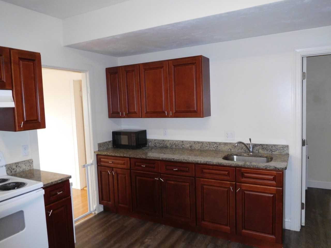 81 Kenoza Ave #2 - Photo 3 of 13