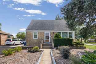 2011 E Touhy Ave - Photo 1 of 1